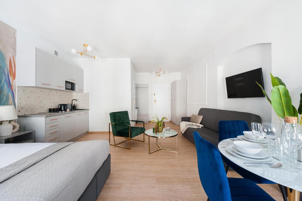 Gallery 7 - Apartment 4 Krakow Exterior photo